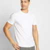 Pier One Uomo 3 PACK - T-shirt Basic - White/dark Blue/red 9 Pier One Uomo 3 PACK - T-shirt Basic - White/dark Blue/red -Offerta Economica Pier One 15d2744f961b410abfd52f8e32770997