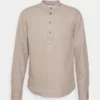 Pier One Uomo Camicia - Taupe 14 Pier One Uomo Camicia - Taupe -Offerta Economica Pier One 1d773abf258f4519b3c44bc658476e34