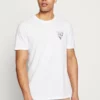 Pier One Uomo T-shirt Con Stampa - White 1 Pier One Uomo T-shirt Con Stampa - White -Offerta Economica Pier One 1e93f5348f444b1dbf740fcb08e5a867