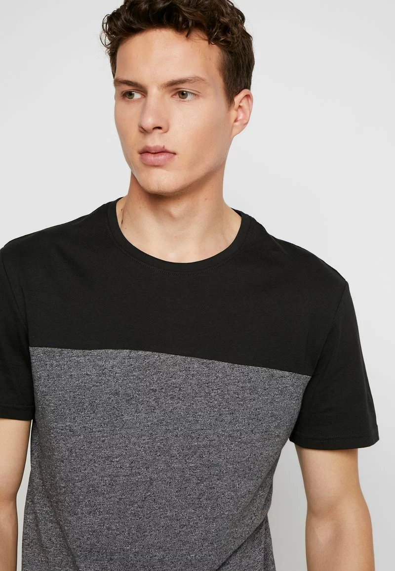 Pier One Uomo T-shirt Con Stampa - Black 7 Pier One Uomo T-shirt Con Stampa - Black - immagine 5