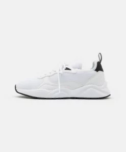 Pier One UNISEX - Sneakers Basse - White