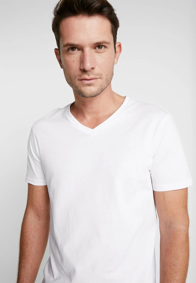 Pier One Uomo 3 PACK - T-shirt Basic - White 6 Pier One Uomo 3 PACK - T-shirt Basic - White - immagine 4