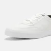 Pier One UNISEX - Sneakers Basse - White 13 Pier One UNISEX - Sneakers Basse - White -Offerta Economica Pier One 385193e89bea4f1b81cea8ac57f28225