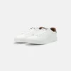 Pier One UNISEX - Sneakers Basse - White 10 Pier One UNISEX - Sneakers Basse - White -Offerta Economica Pier One 3dd265505f6543b09d5930ab34e3811d