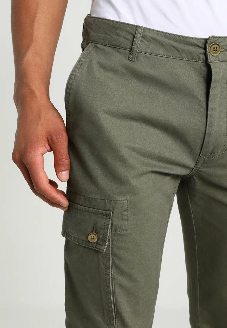 Pier One Uomo Pantaloni Cargo - Olive 6 Pier One Uomo Pantaloni Cargo - Olive - immagine 4