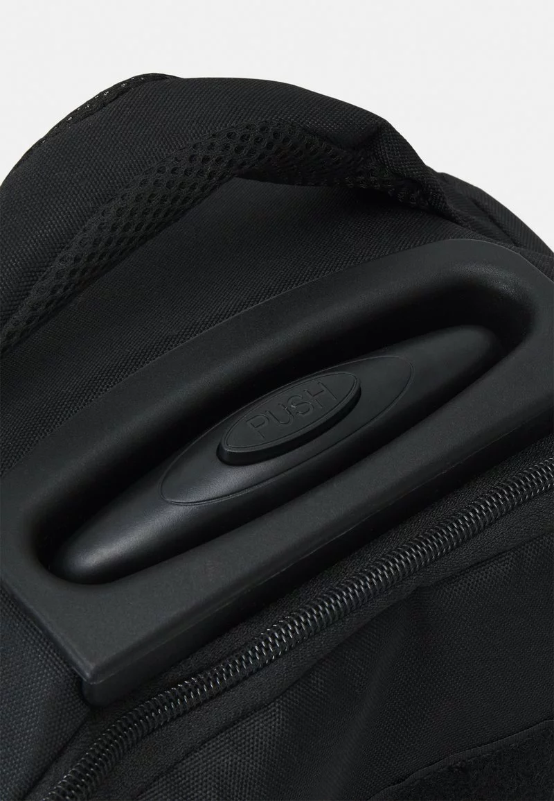 Pier One MULTIFUNCTIONAL TROLLEY UNISEX - Zaino - Black 8 Pier One MULTIFUNCTIONAL TROLLEY UNISEX - Zaino - Black - immagine 6