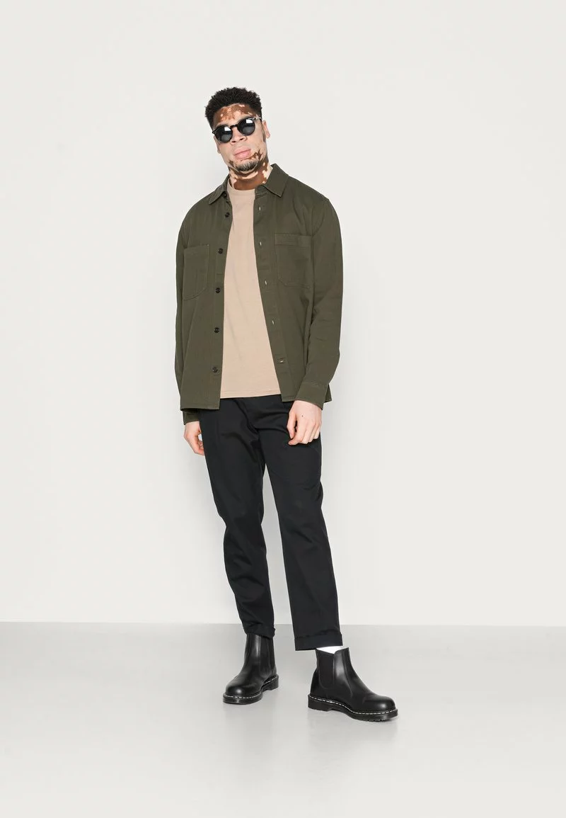 Pier One Uomo T-shirt Con Stampa - Light Brown 4 Pier One Uomo T-shirt Con Stampa - Light Brown - immagine 2