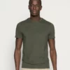 Pier One Uomo 5 PACK - T-shirt Basic - Dark Blue/grey/khaki -Offerta Economica Pier One 631608d5e2ad4476a169a66cae159ef3