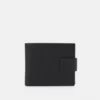 Pier One Uomo LEATHER - Portafoglio - Black 1 Pier One Uomo LEATHER - Portafoglio - Black -Offerta Economica Pier One 63a5d1265be84b31b65260d3fc32bfc2