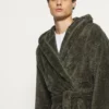 Pier One Uomo Accappatoio - Khaki 11 Pier One Uomo Accappatoio - Khaki -Offerta Economica Pier One 65ea8ffbdd2149b7890e34f2b0655607