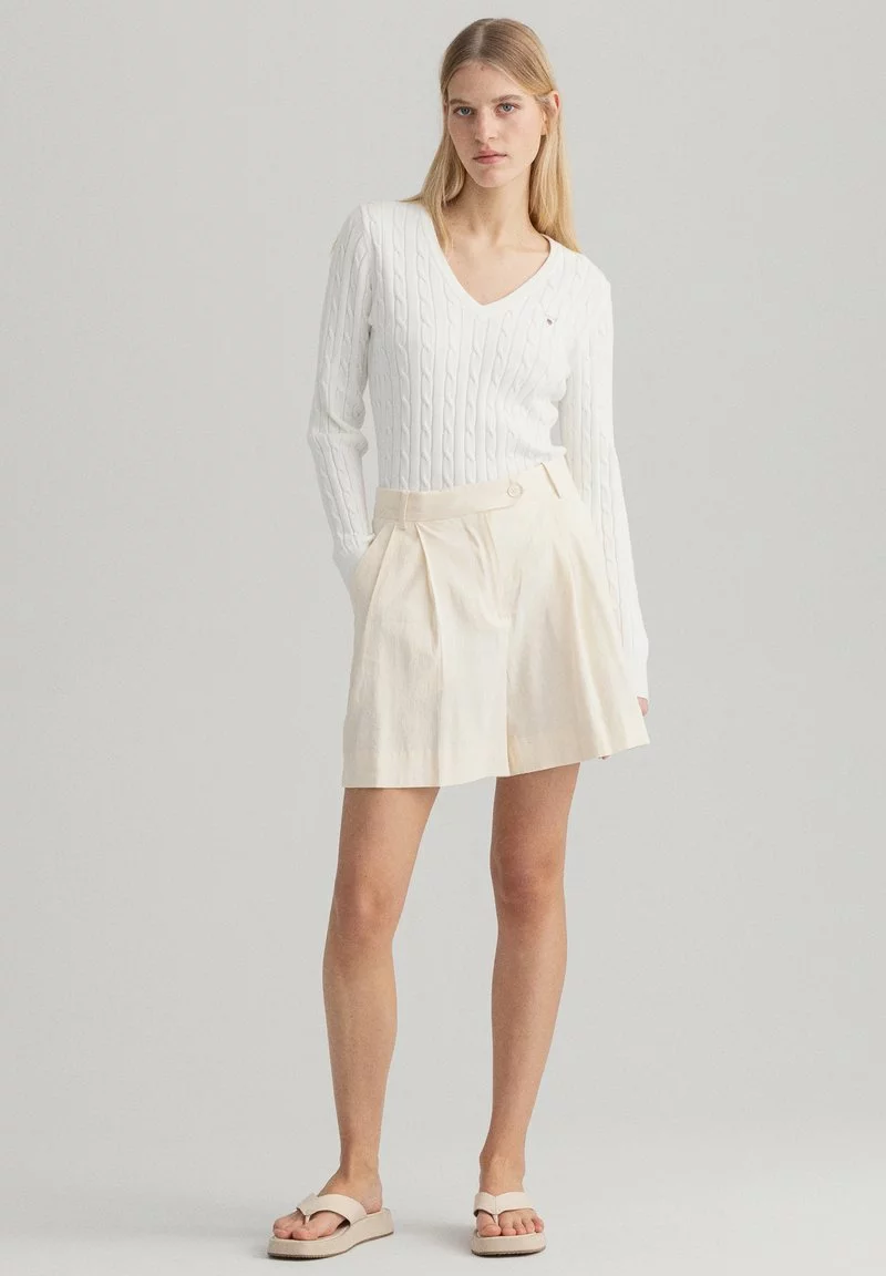 GANT Donna Shorts - Cream 4 GANT Donna Shorts - Cream - immagine 2