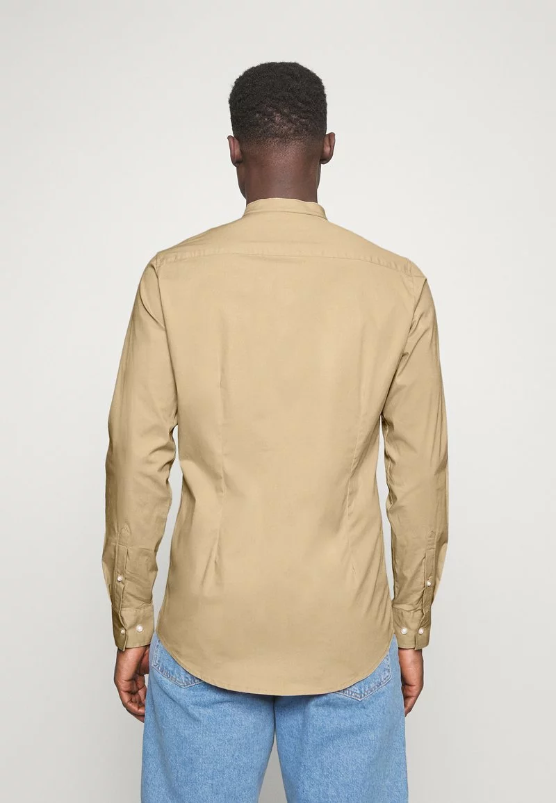 Pier One Uomo Camicia - Camel 5 Pier One Uomo Camicia - Camel - immagine 3