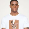 Pier One Uomo LEAF PRINT GRAPHIC T-SHIRT - T-shirt Con Stampa - White 15 Pier One Uomo LEAF PRINT GRAPHIC T-SHIRT - T-shirt Con Stampa - White -Offerta Economica Pier One 6fb56e69e9c94da69227d5d4687fc5b3