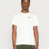 Pier One Uomo T-shirt Con Stampa - Off White 9 Pier One Uomo T-shirt Con Stampa - Off White -Offerta Economica Pier One 8b39b181380e45a696adf375831ee44d
