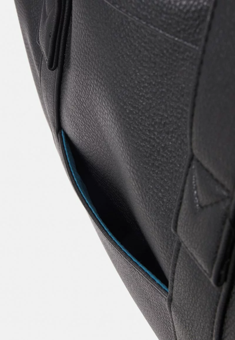 Pier One UNISEX - Borsa Da Viaggio - Black 6 Pier One UNISEX - Borsa Da Viaggio - Black - immagine 4