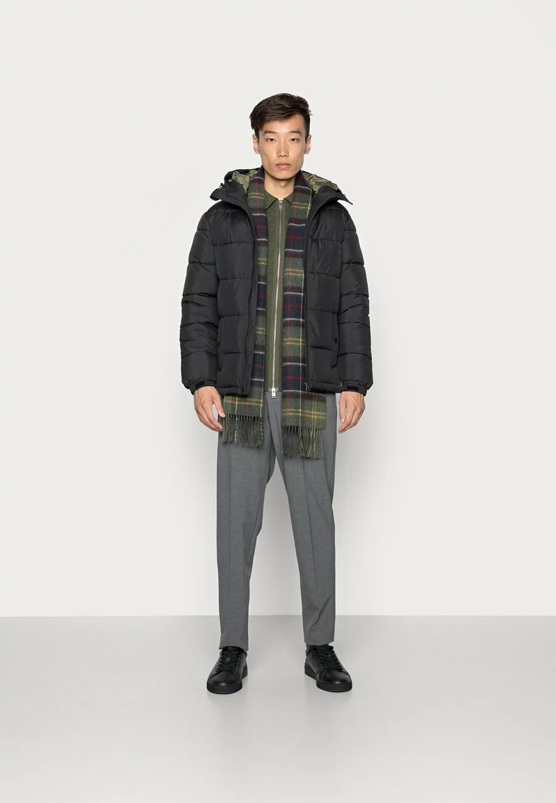 Pier One Uomo BASIC PUFFER JACKET WITH CONTRAST HOOD - Giacca Invernale - Black/olive 4 Pier One Uomo BASIC PUFFER JACKET WITH CONTRAST HOOD - Giacca Invernale - Black/olive - immagine 2