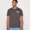 Pier One Uomo GRAPHIC T-SHIRT - T-shirt Con Stampa - Brown 15 Pier One Uomo GRAPHIC T-SHIRT - T-shirt Con Stampa - Brown -Offerta Economica Pier One a245034dbcd1466eac8a29c6ddd3f5c9