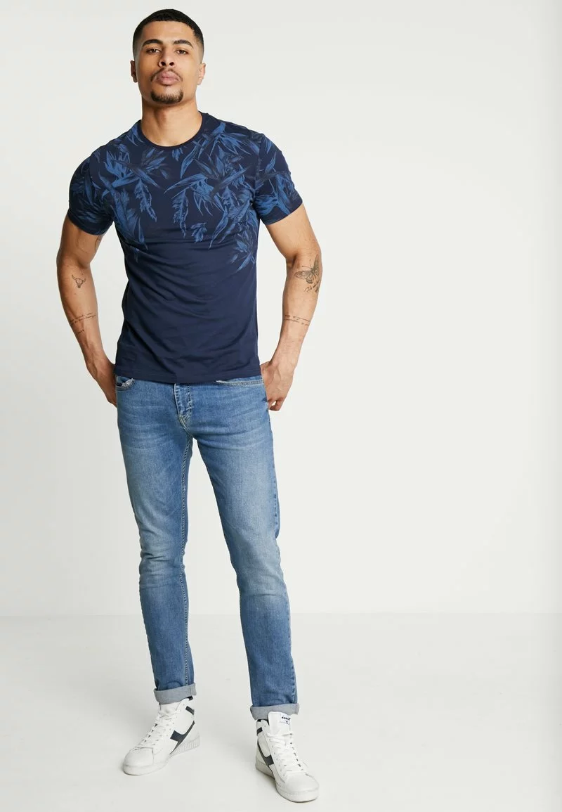 Pier One Uomo T-shirt Con Stampa - Blue 4 Pier One Uomo T-shirt Con Stampa - Blue - immagine 2