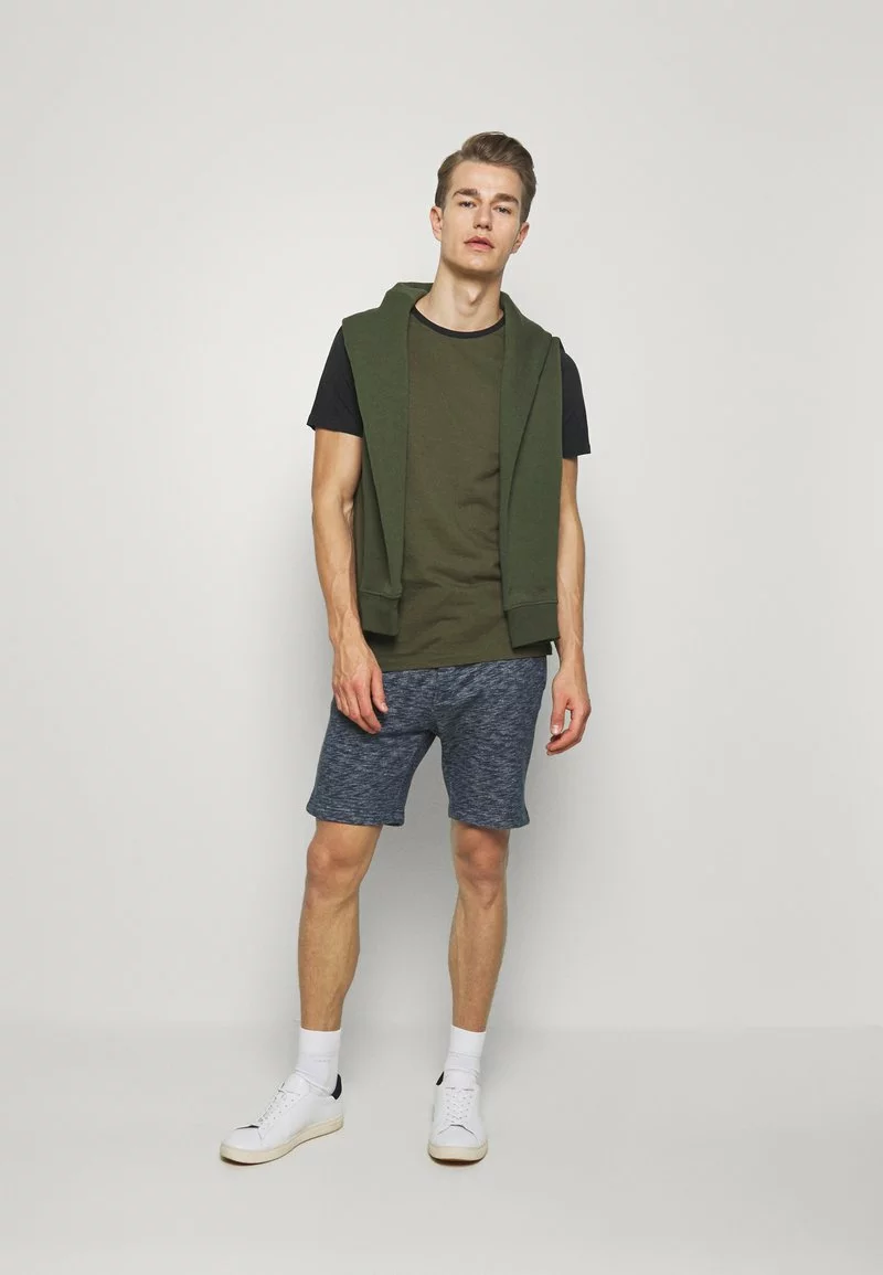 Pier One Uomo T-shirt Basic - Olive 4 Pier One Uomo T-shirt Basic - Olive - immagine 2