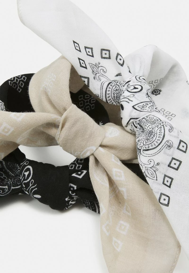 Pier One BANDANA UNISEX 3 PACK - Foulard - Black/white/beige 5 Pier One BANDANA UNISEX 3 PACK - Foulard - Black/white/beige - immagine 3
