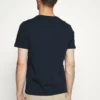 Pier One Uomo T-shirt Con Stampa - Dark Blue 9 Pier One Uomo T-shirt Con Stampa - Dark Blue -Offerta Economica Pier One cb23b195204646dd93cf4c4f9839e596