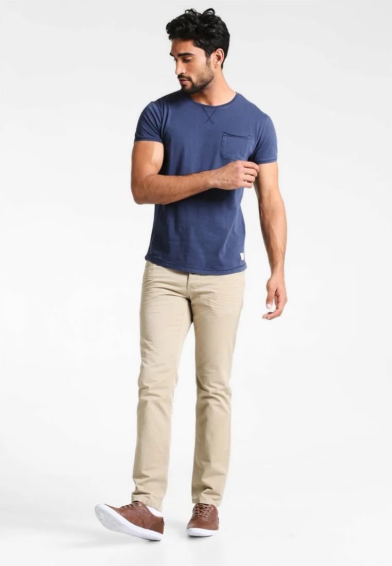 Pier One Uomo T-shirt Basic - Navy 4 Pier One Uomo T-shirt Basic - Navy - immagine 2