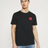 Pier One Uomo T-shirt Con Stampa - Black 11 Pier One Uomo T-shirt Con Stampa - Black -Offerta Economica Pier One d68e0b829e5c47c6ba792e55c1e03fed
