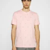 Pier One Uomo T-shirt Con Stampa - Pink 2 Pier One Uomo T-shirt Con Stampa - Pink -Offerta Economica Pier One d796c9d078934802b1350283ca0333fe