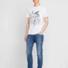 Pier One Uomo T-shirt Con Stampa - White 9 Pier One Uomo T-shirt Con Stampa - White -Offerta Economica Pier One d93001334d984691b2914f7a54b6eb9a