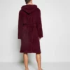 Pier One Uomo Accappatoio - Bordeaux -Offerta Economica Pier One dd371e252e4740079b6cb04fa9bf473c 1