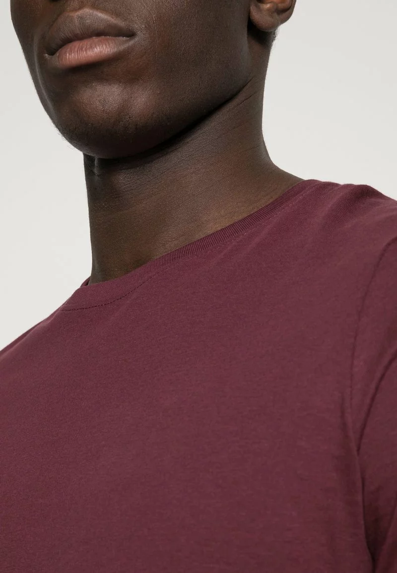 Pier One Uomo 2 PACK - T-shirt Basic - Bordeaux 8 Pier One Uomo 2 PACK - T-shirt Basic - Bordeaux - immagine 6