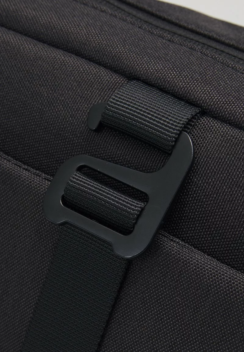 Pier One UNISEX - Zaino - Black 6 Pier One UNISEX - Zaino - Black - immagine 4