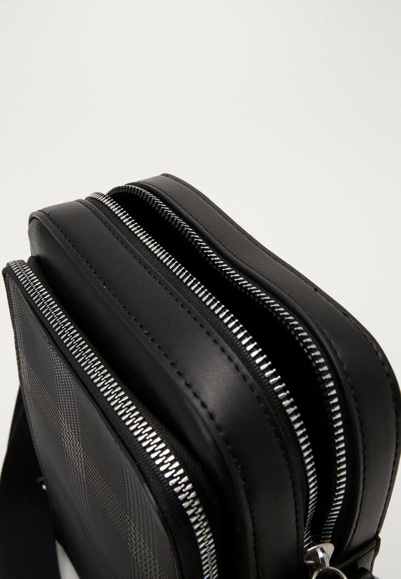 Pier One Uomo Borsa A Tracolla - Black 7 Pier One Uomo Borsa A Tracolla - Black - immagine 5