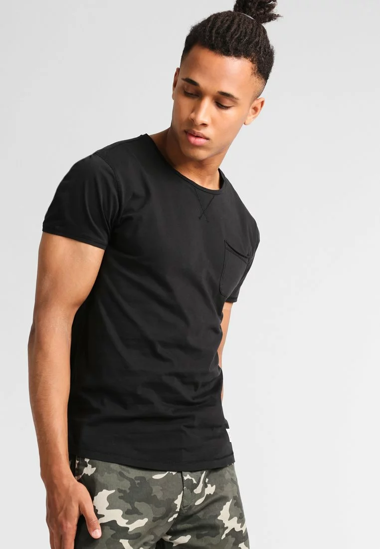 Pier One Uomo T-shirt Basic - Black 3 Pier One Uomo T-shirt Basic - Black