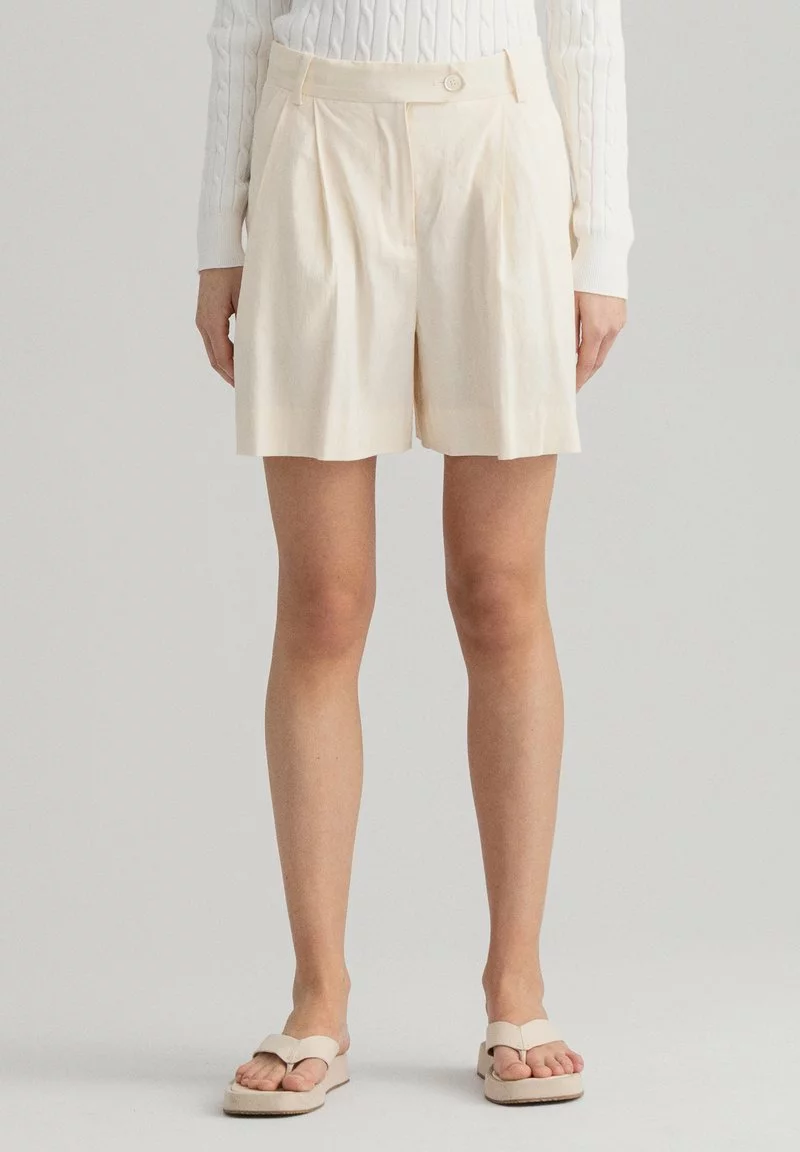 GANT Donna Shorts - Cream 3 GANT Donna Shorts - Cream