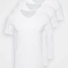 Pier One Uomo 3 PACK - T-shirt Basic - White 12 Pier One Uomo 3 PACK - T-shirt Basic - White -Offerta Economica Pier One f303a530b2ca4ce1b1fd875519edd597