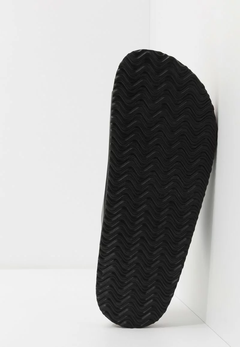 Pier One Uomo UNISEX - Pantofole - Black 10 Pier One Uomo UNISEX - Pantofole - Black - immagine 8